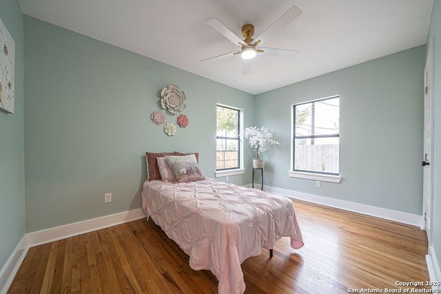 162 NEW HAVEN DR, San Antonio, TX 78209