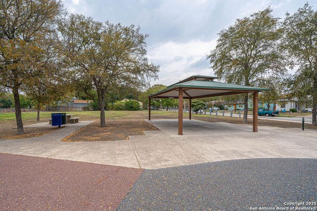 162 NEW HAVEN DR, San Antonio, TX 78209
