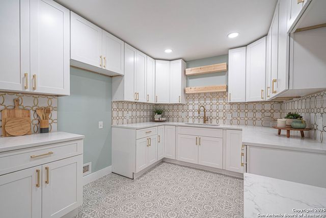 162 NEW HAVEN DR, San Antonio, TX 78209