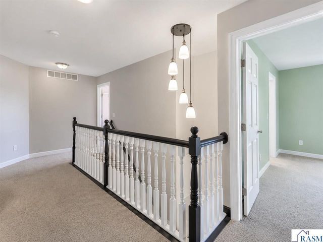 213 Victoria Boulevard, Mankato, MN 56001