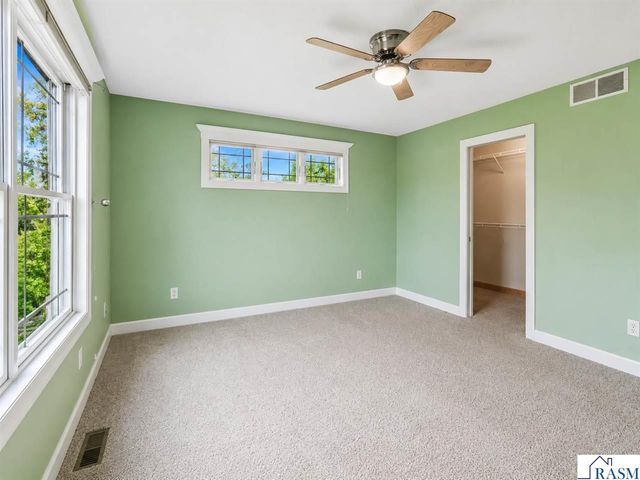 213 Victoria Boulevard, Mankato, MN 56001