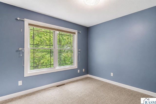 213 Victoria Boulevard, Mankato, MN 56001