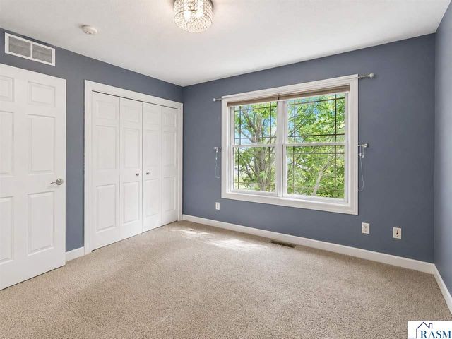 213 Victoria Boulevard, Mankato, MN 56001