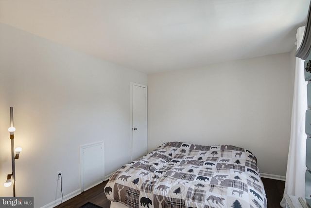 14 COUNTY CT, Gaithersburg, MD 20878