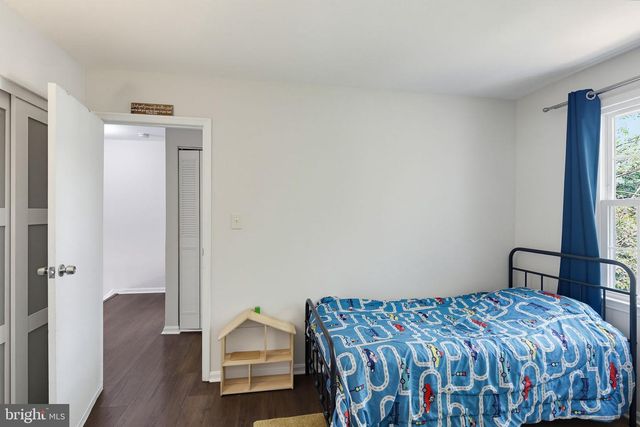 14 COUNTY CT, Gaithersburg, MD 20878