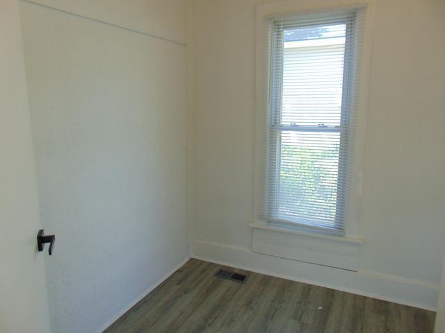 1657 S Gold, Wichita, KS 67213