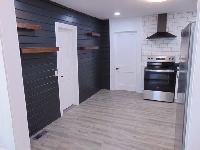 1657 S Gold, Wichita, KS 67213