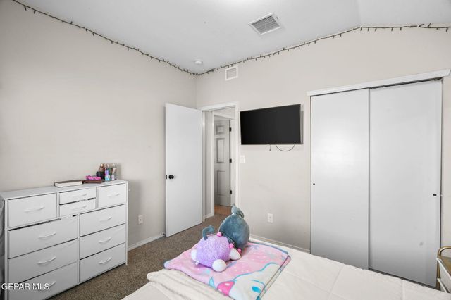 11729 Flor Celosia, Socorro, TX 79927