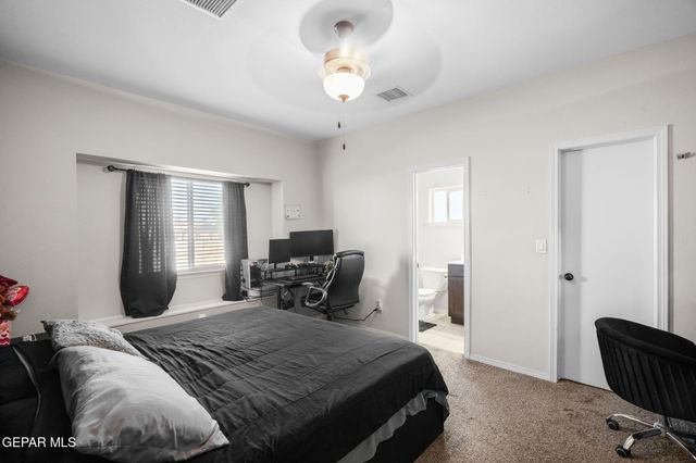 11729 Flor Celosia, Socorro, TX 79927