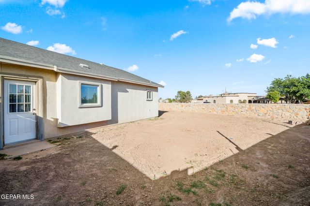 11729 Flor Celosia, Socorro, TX 79927