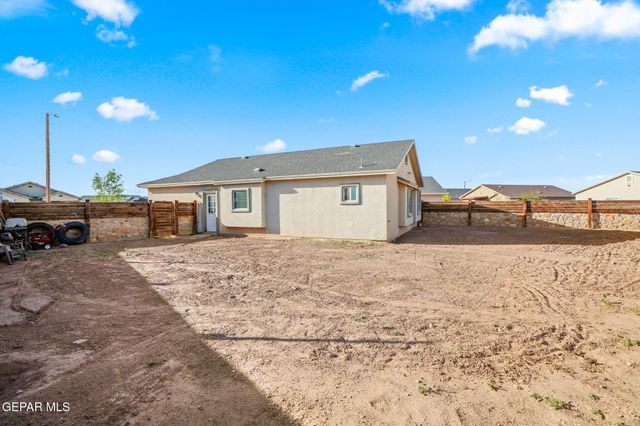11729 Flor Celosia, Socorro, TX 79927