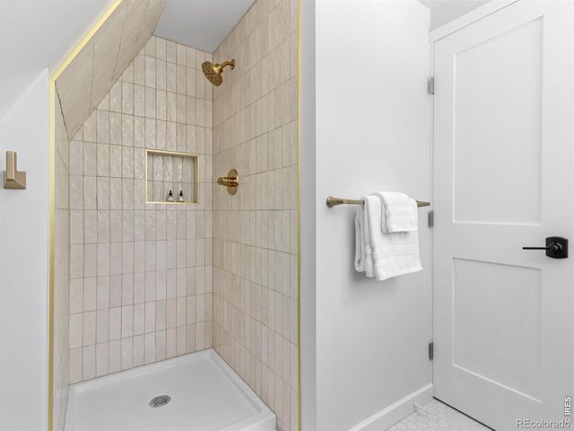 13 Ridgewood Lane, Estes Park, CO 80517