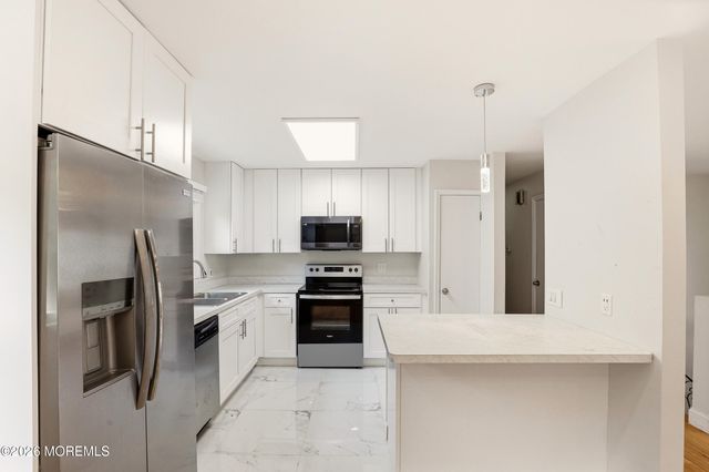 1181 Manor Drive, Lakewood, NJ 08701