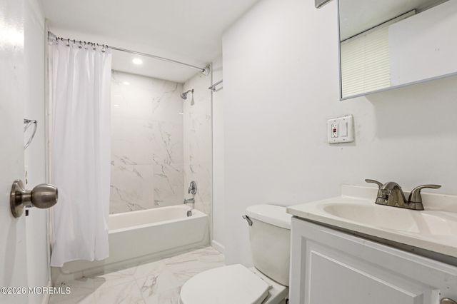 1181 Manor Drive, Lakewood, NJ 08701