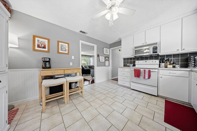 1409 Broadway Street, Denton, TX 76201