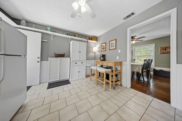 1409 Broadway Street, Denton, TX 76201