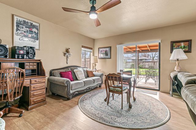 925 Winchester Avenue, Medford, OR 97501