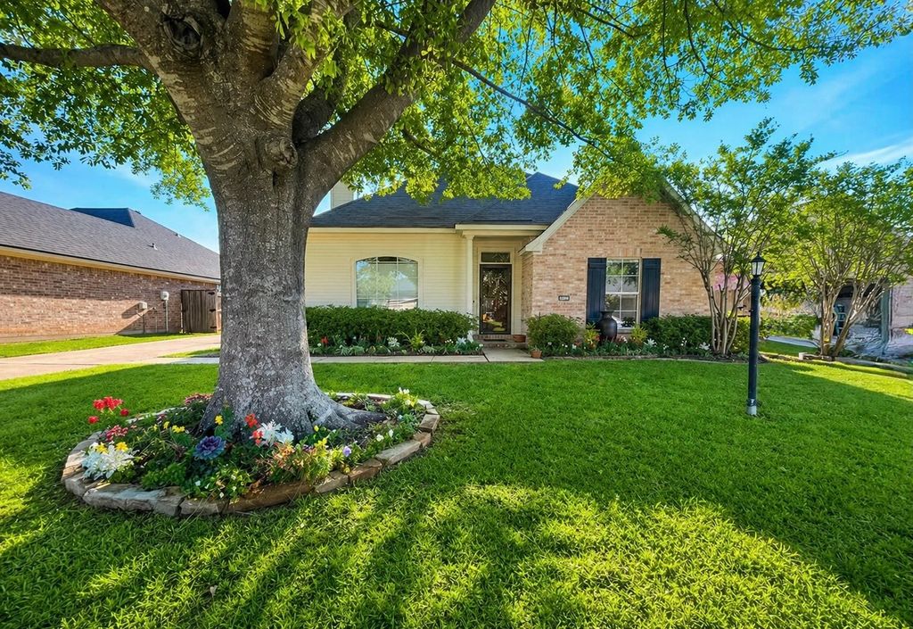 9123 Redwing Court, Shreveport, LA 71115
