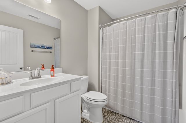 820 Niles Wood Way, Murfreesboro, TN 37129