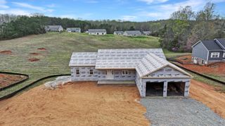 105 Belvior CIR, Moneta, VA 24121