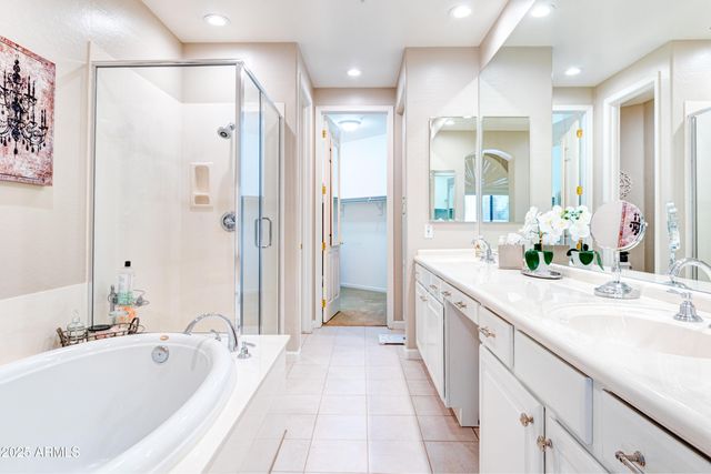 20802 N GRAYHAWK Drive 1045, Scottsdale, AZ 85255