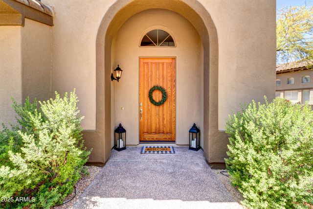 20802 N GRAYHAWK Drive 1045, Scottsdale, AZ 85255