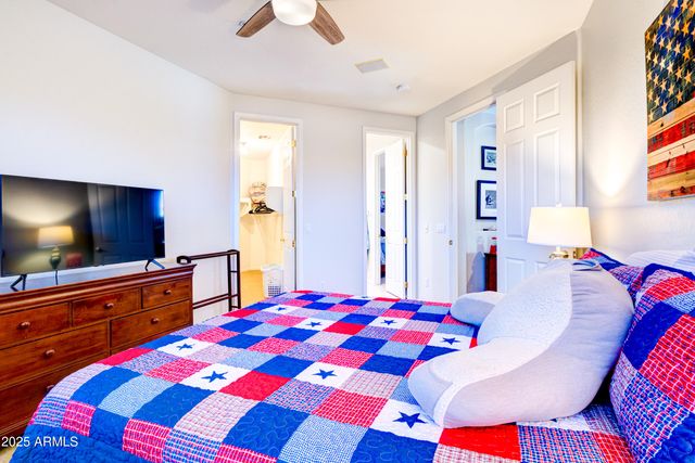 20802 N GRAYHAWK Drive 1045, Scottsdale, AZ 85255