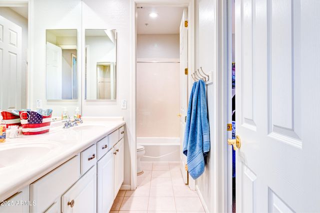 20802 N GRAYHAWK Drive 1045, Scottsdale, AZ 85255