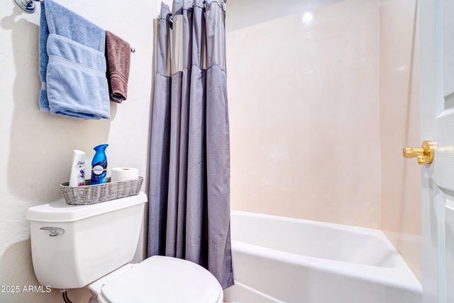 20802 N GRAYHAWK Drive 1045, Scottsdale, AZ 85255