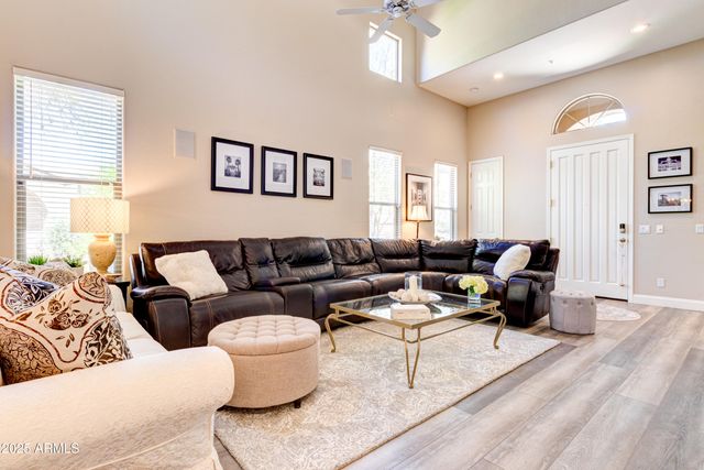 20802 N GRAYHAWK Drive 1045, Scottsdale, AZ 85255