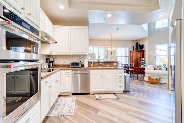 20802 N GRAYHAWK Drive 1045, Scottsdale, AZ 85255