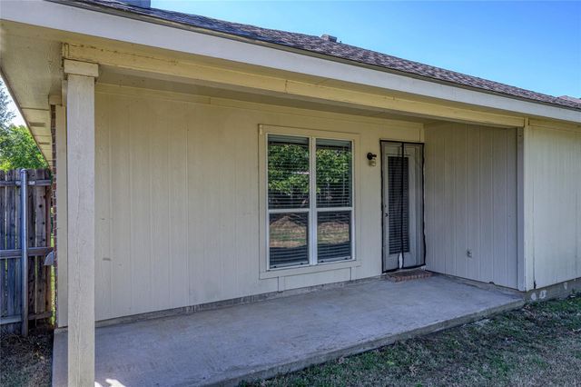 9808 Nixon Drive, Mckinney, TX 75072