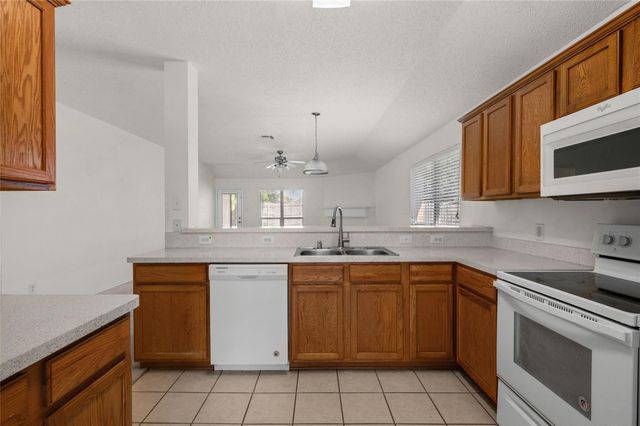 9808 Nixon Drive, Mckinney, TX 75072