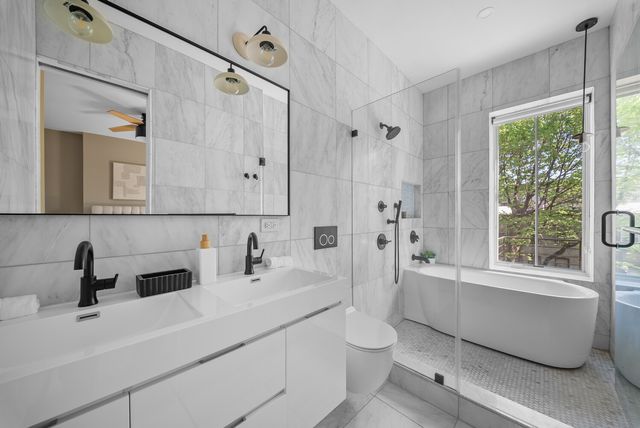 614 DECATUR Street, New York City, NY 11233