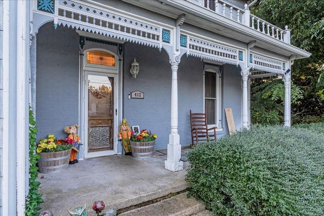 412 E Harp St, Manchester, TN 37355