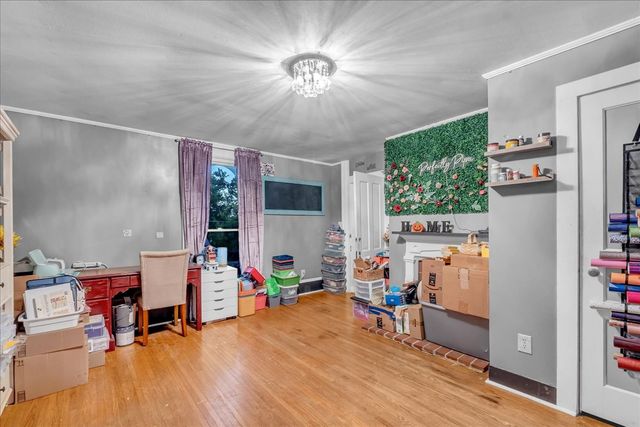 412 E Harp St, Manchester, TN 37355