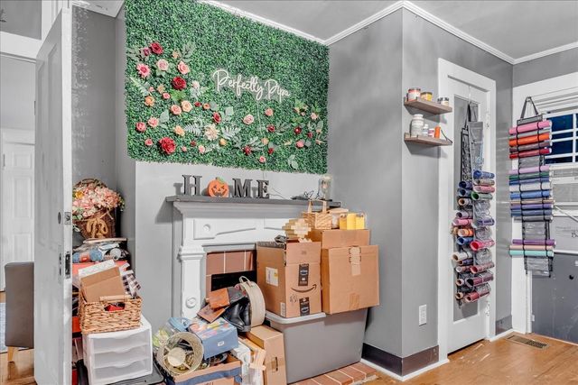 412 E Harp St, Manchester, TN 37355