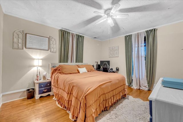 412 E Harp St, Manchester, TN 37355