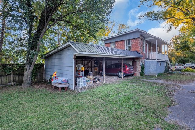 412 E Harp St, Manchester, TN 37355