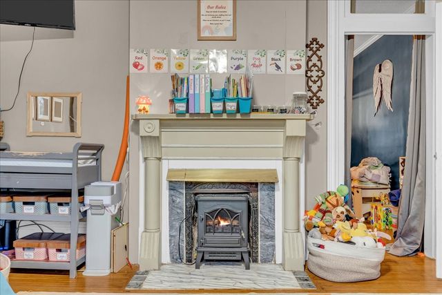 412 E Harp St, Manchester, TN 37355