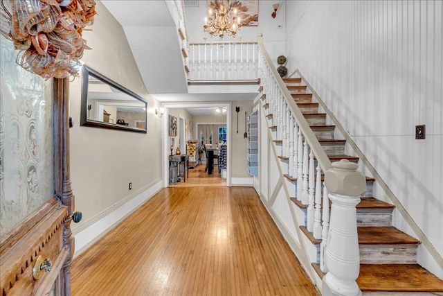 412 E Harp St, Manchester, TN 37355