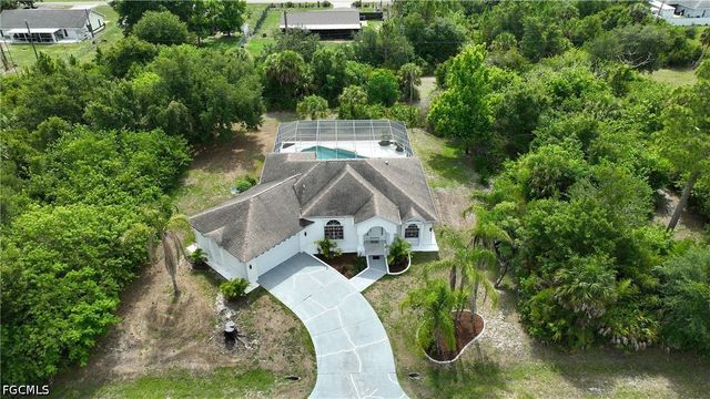 606 Lincoln AVE, Lehigh Acres, FL 33972