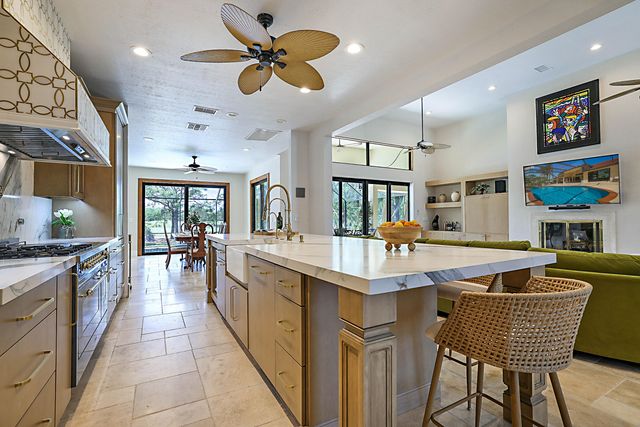 18680 SE Old Trail Drive E, Jupiter, FL 33478