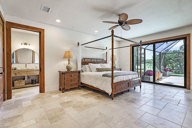 18680 SE Old Trail Drive E, Jupiter, FL 33478