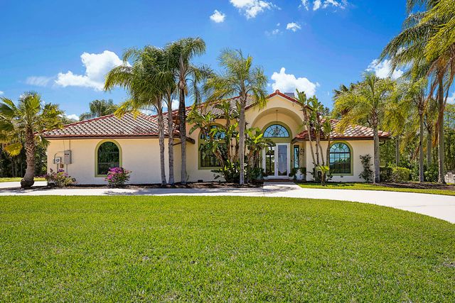 18680 SE Old Trail Drive E, Jupiter, FL 33478