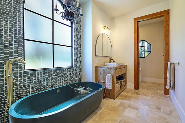 18680 SE Old Trail Drive E, Jupiter, FL 33478