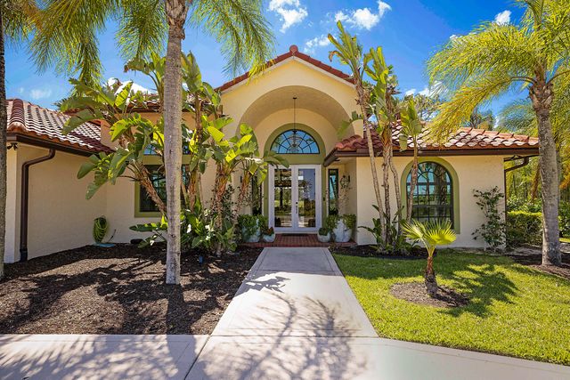 18680 SE Old Trail Drive E, Jupiter, FL 33478