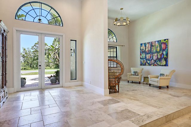 18680 SE Old Trail Drive E, Jupiter, FL 33478