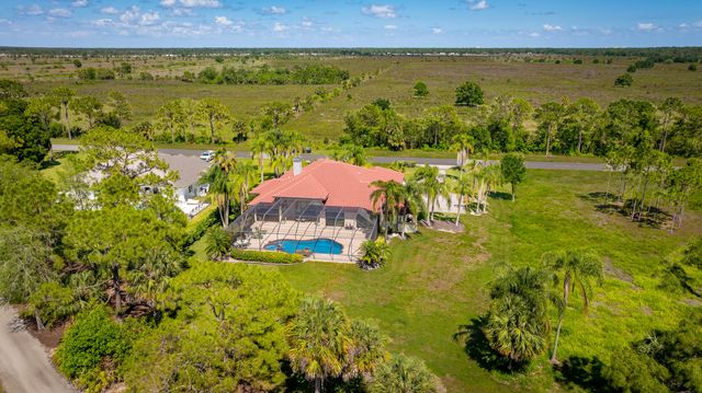 18680 SE Old Trail Drive E, Jupiter, FL 33478