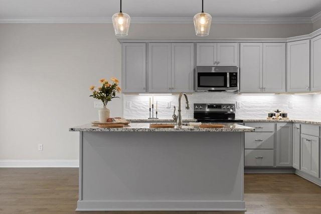 9081 Dallas Hollow Road, Soddy Daisy, TN 37379